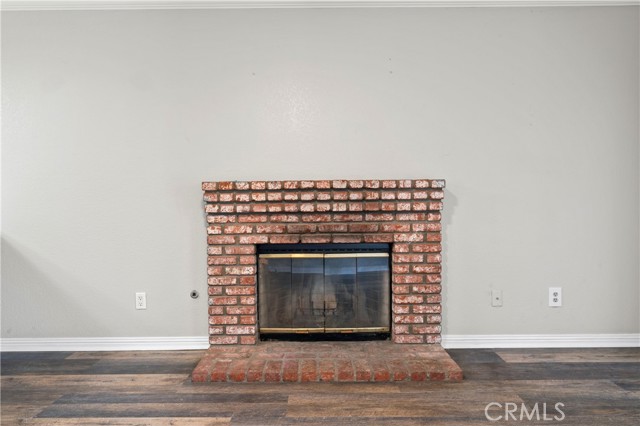 Image 21 of 37 For 39781 Pin Oak Court