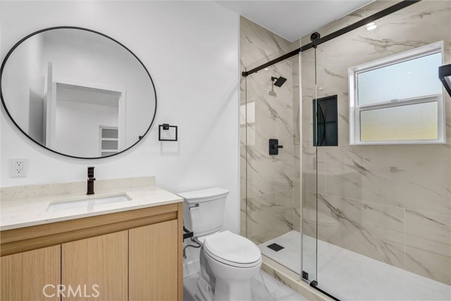 7320 Newcastle, Reseda CA: https://media.crmls.org/medias/ccbba3c5-1448-4590-91a3-5f26333a8f78.jpg