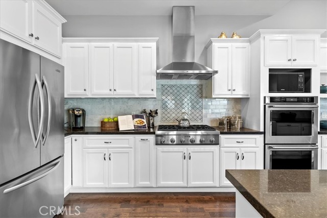 416 Avenue E, Redondo Beach, California 90277, 5 Bedrooms Bedrooms, ,2 BathroomsBathrooms,Residential,Sold,Avenue E,SB21248729