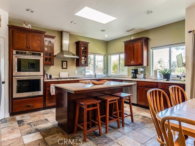 Detail Gallery Image 16 of 69 For 1575 Parkhill Rd, Santa Margarita,  CA 93453 - 4 Beds | 2/1 Baths