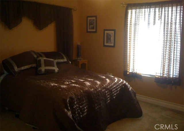36303 Vincenzo Way, Winchester CA: https://media.crmls.org/medias/ccbcb9d7-d3ee-44b6-ad04-fd134ba5b9cb.jpg