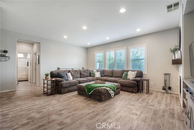 Detail Gallery Image 7 of 41 For 33192 Vermont Rd, Temecula,  CA 92592 - 5 Beds | 3 Baths