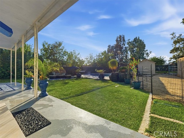 6465 Archer, Jurupa Valley CA: https://media.crmls.org/medias/ccbce996-5388-492d-a24f-0300566d735d.jpg