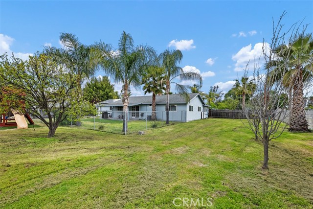 142 Hope Street, Ramona CA: https://media.crmls.org/medias/ccbd3cf8-e3bf-40c4-8476-e1cbfb53af47.jpg