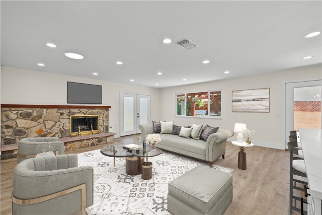 42835 Cinema Avenue, Lancaster CA: https://media.crmls.org/medias/ccbe639b-e8b2-44be-9a31-57b52fedd58c.jpg