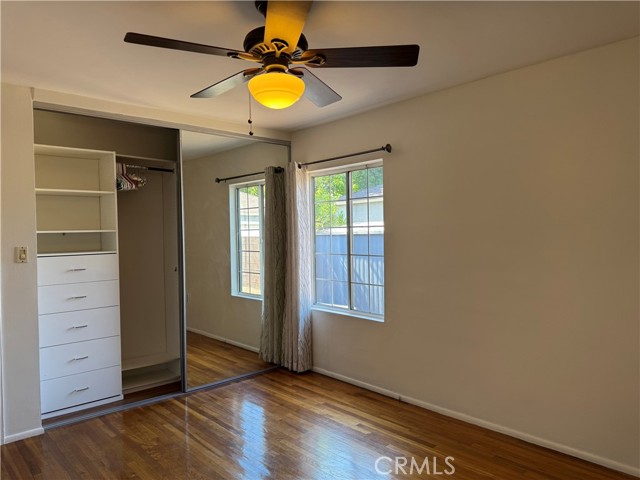 6002 Greenbush Avenue, Valley Glen CA: https://media.crmls.org/medias/ccbed303-6231-487c-a602-b8a523669439.jpg