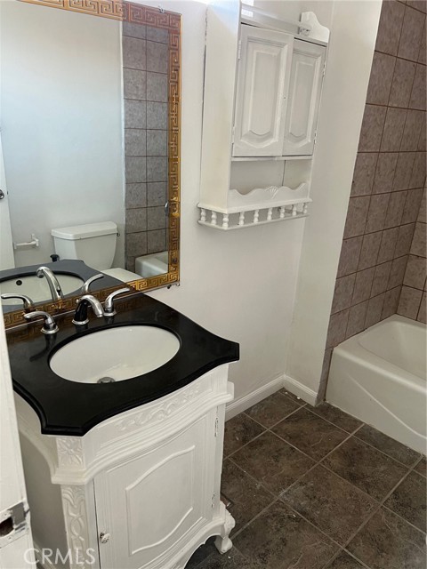 635 Myrtle #2, Glendora CA: https://media.crmls.org/medias/ccbf7d5a-bb7a-44f8-a6e1-9d67845c6121.jpg