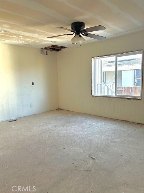 Detail Gallery Image 8 of 10 For 21801 Mesquite, California City,  CA 93505 - 3 Beds | 2 Baths