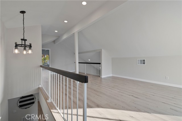 Detail Gallery Image 31 of 49 For 18838 Cabral, Canyon Country,  CA 91351 - 4 Beds | 3 Baths