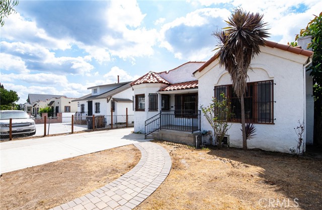 Detail Gallery Image 29 of 31 For 1104 W 89th St, Los Angeles,  CA 90044 - 4 Beds | 2 Baths