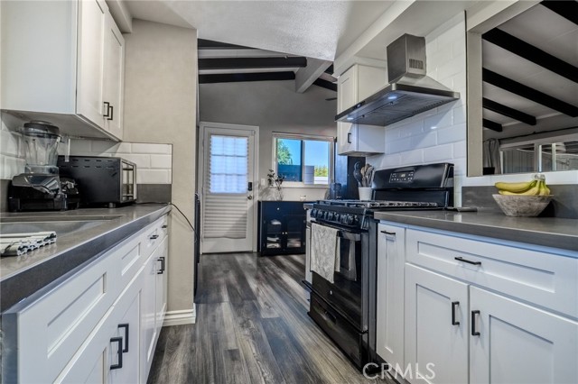 Detail Gallery Image 12 of 60 For 827 S Riverside, Rialto,  CA 92376 - 4 Beds | 2 Baths