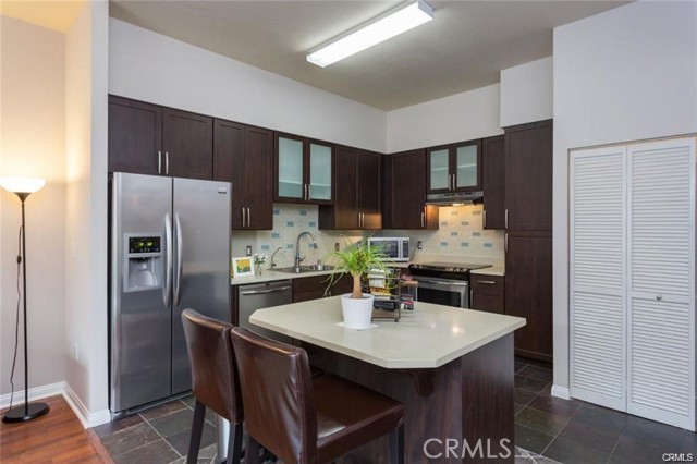 Front Image Thumbnail for CRPW26123623