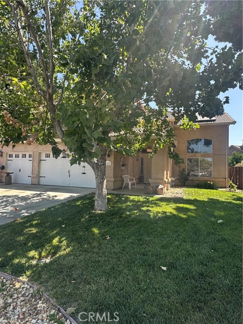 1612 Via Colabria, Gustine CA: https://media.crmls.org/medias/ccc28c00-2dd5-484a-b471-5ef36216925d.jpg