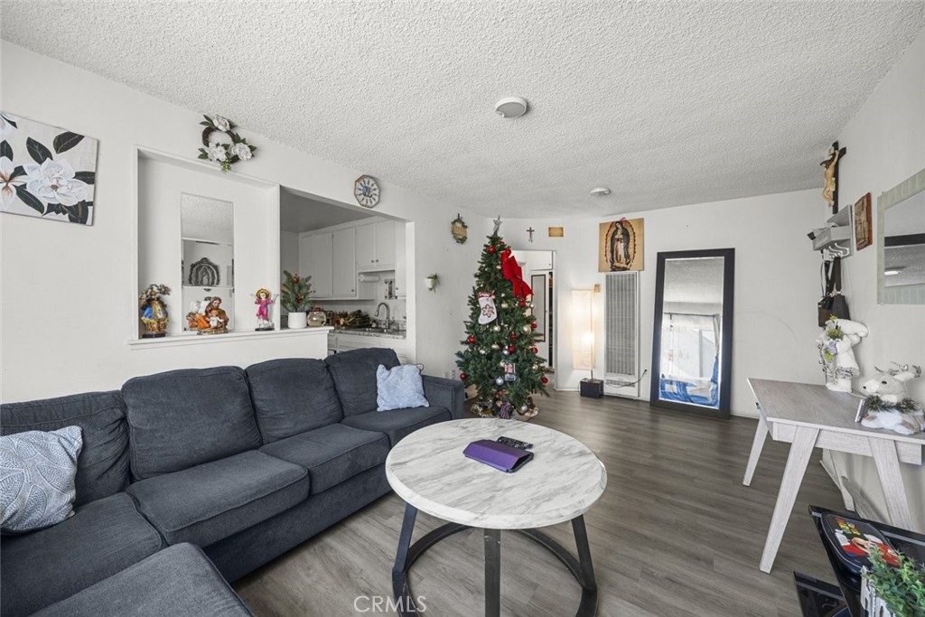 MLS #CV25266332 image #8