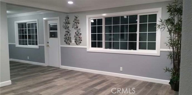 Detail Gallery Image 8 of 15 For 919 S Sherrill, Anaheim,  CA 92804 - 4 Beds | 2/1 Baths