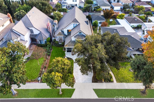 338 Laurel Avenue, Arcadia CA: https://media.crmls.org/medias/ccc5364c-de46-43e2-b463-8bf4b852ae53.jpg