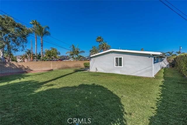 Detail Gallery Image 25 of 26 For 2391 Westminster Ave, Costa Mesa,  CA 92627 - 3 Beds | 2 Baths