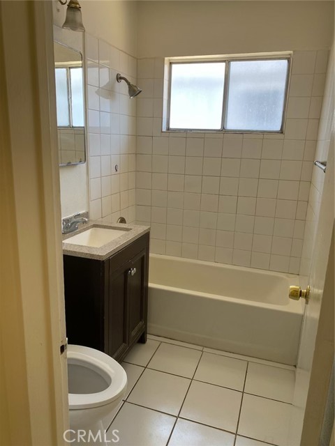 4772 Dwight Street, San Diego CA: https://media.crmls.org/medias/ccc58308-2c52-4707-99d6-e12c2b7c28cd.jpg