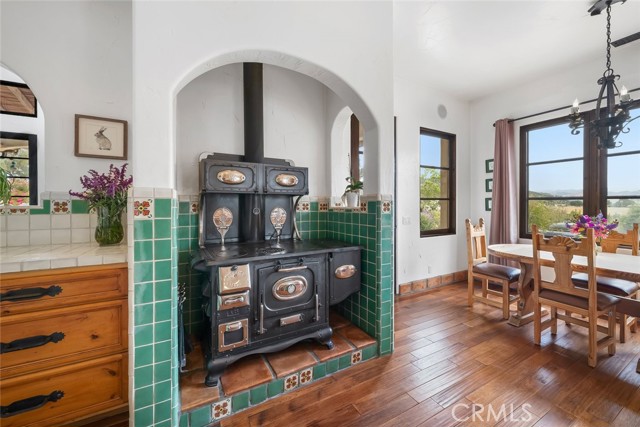 4950 Davenport Creek Road, San Luis Obispo CA: https://media.crmls.org/medias/ccc5f806-af54-4dfa-9434-0ad6d49ea3cc.jpg