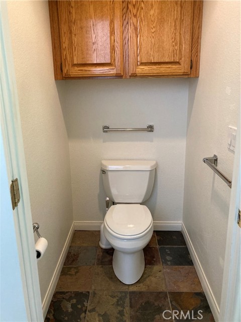1088 Nadelhorn Drive, Lake Arrowhead CA: https://media.crmls.org/medias/ccc650d0-46d7-4be7-a4fd-f252b16560f3.jpg