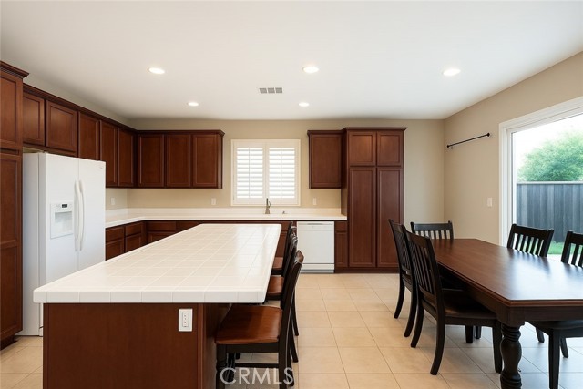 Detail Gallery Image 12 of 29 For 17094 Noble View, Riverside,  CA 92503 - 4 Beds | 2 Baths