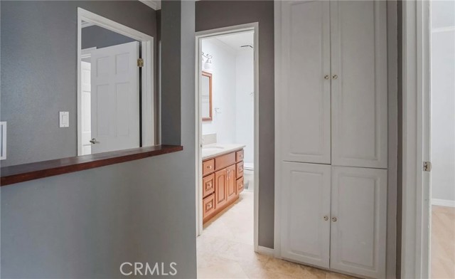 Detail Gallery Image 13 of 20 For 3121 Colorado Ave, Santa Monica,  CA 90404 - 3 Beds | 2/1 Baths