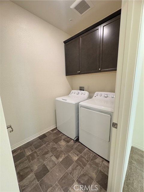 Detail Gallery Image 10 of 23 For 16070 Huckleberry, Chino,  CA 91708 - 4 Beds | 3 Baths