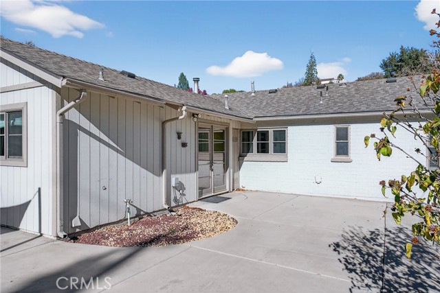 144 12th Street, Paso Robles CA: https://media.crmls.org/medias/cccaa7b8-2347-41de-8f32-d5038c5447d5.jpg