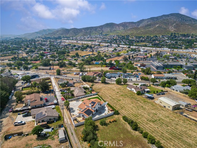 Detail Gallery Image 40 of 40 For 6994 Jurupa Rd, Jurupa Valley,  CA 92509 - 4 Beds | 3 Baths