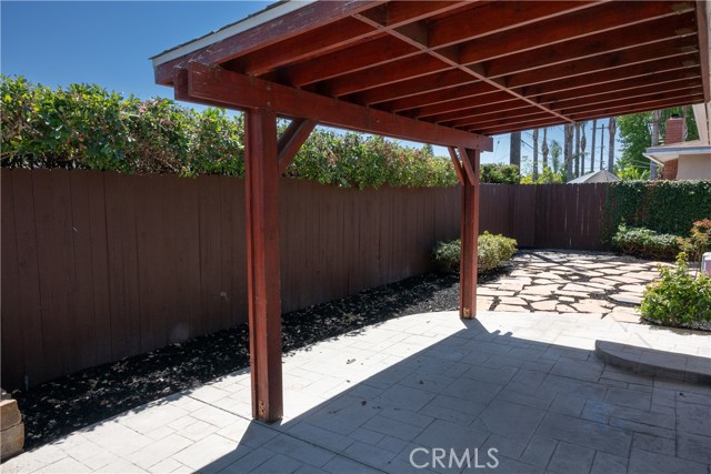 2480 Orange Avenue, Costa Mesa CA: https://media.crmls.org/medias/cccc8cae-76d7-41c5-b97d-3b8fffb39844.jpg