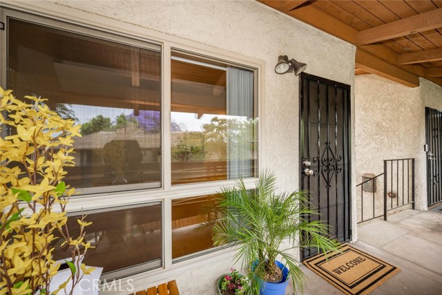 3721 Country Club Drive, Long Beach CA: https://media.crmls.org/medias/cccd7ad2-528a-4307-85dc-25fb4ff8bde2.jpg