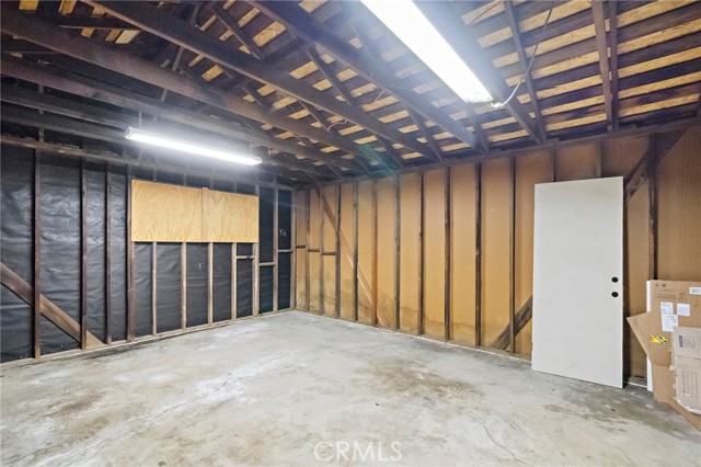 509 E Camile Street, Santa Ana CA: https://media.crmls.org/medias/cccdf686-1c00-4b50-9047-cd90206a3d33.jpg