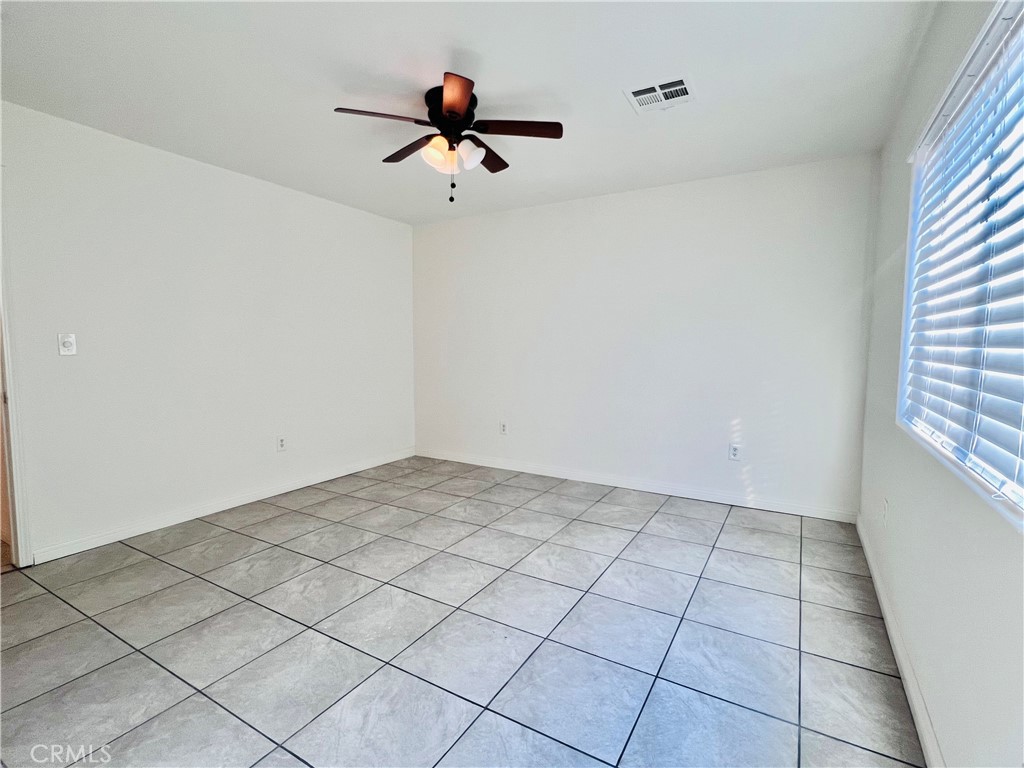 Ccce20F2 8Edd 4Dbd B3C6 1671536E1313 3927 Mitchell Avenue #B, Bakersfield, Ca 93306 &Lt;Span Style='BackgroundColor:transparent;Padding:0Px;'&Gt; &Lt;Small&Gt; &Lt;I&Gt; &Lt;/I&Gt; &Lt;/Small&Gt;&Lt;/Span&Gt;