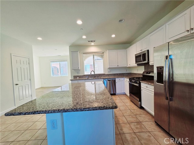 2892 Cedar Lane, Pomona CA: https://media.crmls.org/medias/ccce4b6f-3e3c-4831-b179-0de49a9de7bd.jpg