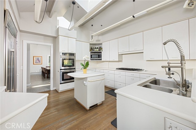 Detail Gallery Image 10 of 58 For 31561 Peppertree Bend, San Juan Capistrano,  CA 92675 - 5 Beds | 3/1 Baths