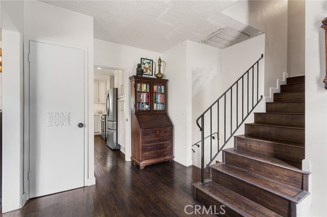 Detail Gallery Image 24 of 67 For 2367 Deerhorn Dr, Riverside,  CA 92506 - 4 Beds | 2/1 Baths