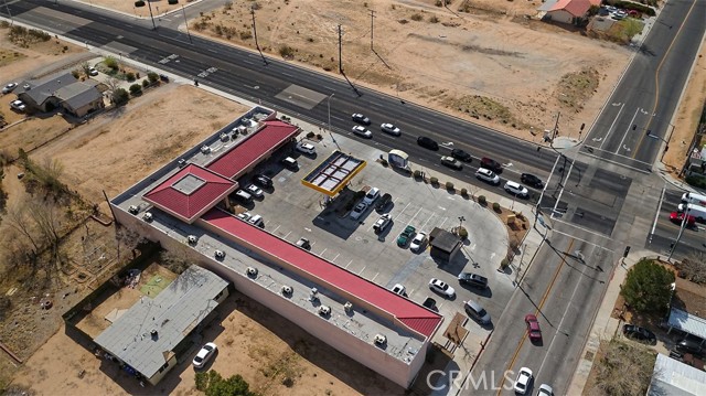 16530 Green Tree Blvd, Victorville, California 92395, ,Commercial Lease,For Rent,16530 Green Tree Blvd,CRHD25069126