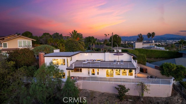 1101 Kenwood Place, Fullerton CA: https://media.crmls.org/medias/cccfb898-40f7-404a-a94f-ea0c5904239e.jpg
