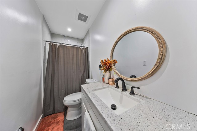 Detail Gallery Image 10 of 32 For 20200 Lassen, Chatsworth,  CA 91311 - 12 Beds | 11 Baths