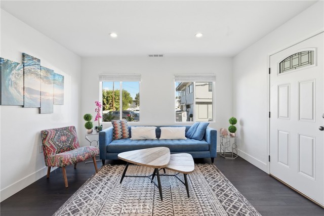 2005 phelan Lane, Redondo Beach, California 90278, 3 Bedrooms Bedrooms, 0 ,1 BathroomBathrooms,Residential,For Sale,phelan,0,GD26166486
