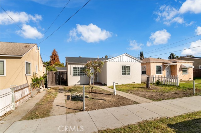 Front Image Thumbnail for CRDW25239830