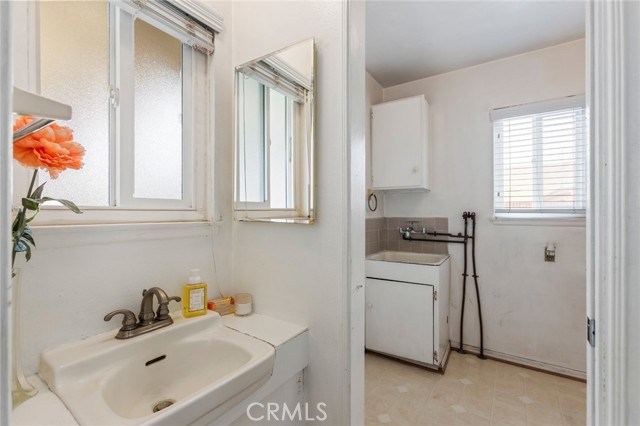 Detail Gallery Image 24 of 34 For 8120 E Woodson Street, Long Beach,  CA 90808 - 3 Beds | 1/1 Baths