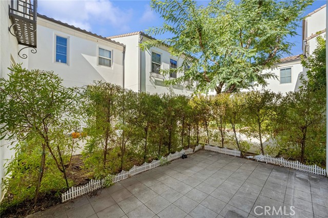 Detail Gallery Image 15 of 31 For 2123 Atlantic, Long Beach,  CA 90806 - 2 Beds | 2 Baths