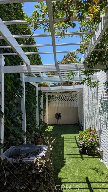 Detail Gallery Image 41 of 50 For 3595 Santa Fe Ave #90,  Long Beach,  CA 90810 - 3 Beds | 2 Baths
