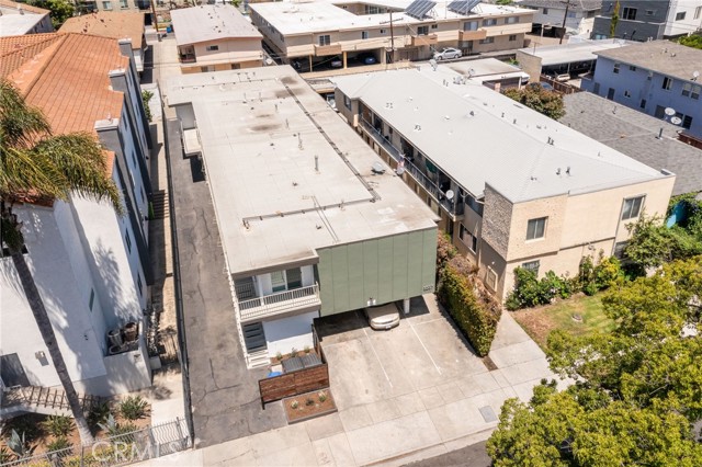3337 S Durango Avenue, Los Angeles CA: https://media.crmls.org/medias/ccd1dcf6-7ee5-4ce0-9b85-34f12fdbf97b.jpg