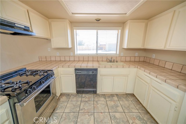 Detail Gallery Image 22 of 56 For 7795 Oakwood, Hesperia,  CA 92345 - 3 Beds | 2 Baths