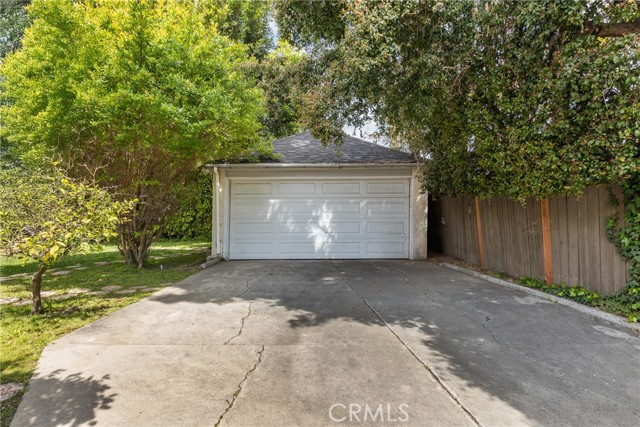 Detail Gallery Image 21 of 28 For 6329 Warner Dr, Los Angeles,  CA 90048 - 3 Beds | 3 Baths