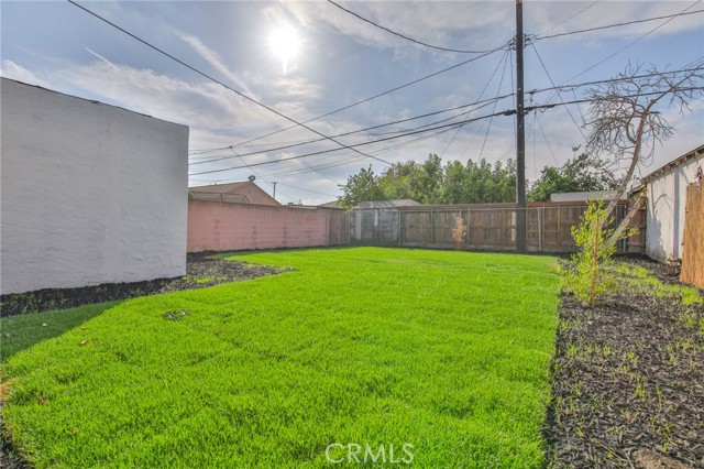 Detail Gallery Image 30 of 41 For 946 E 104th, Los Angeles,  CA 90002 - 3 Beds | 2 Baths