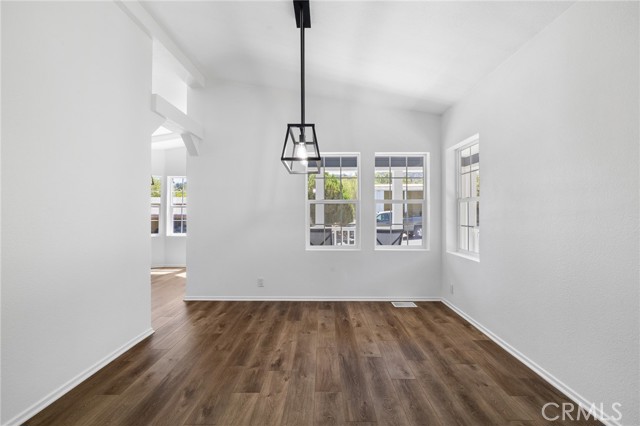 23777 Mulholland Highway, Calabasas CA: https://media.crmls.org/medias/ccd3692c-fd45-48ef-a39f-a406a0c106f2.jpg