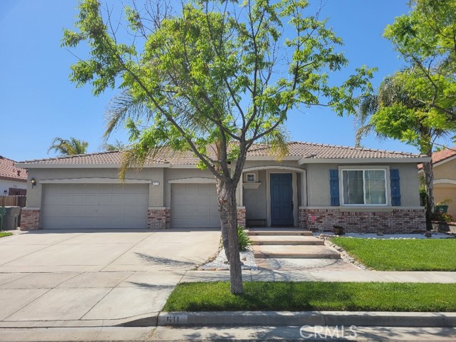 Detail Gallery Image 1 of 59 For 511 Milano Ct, Los Banos,  CA 93635 - 4 Beds | 2/1 Baths